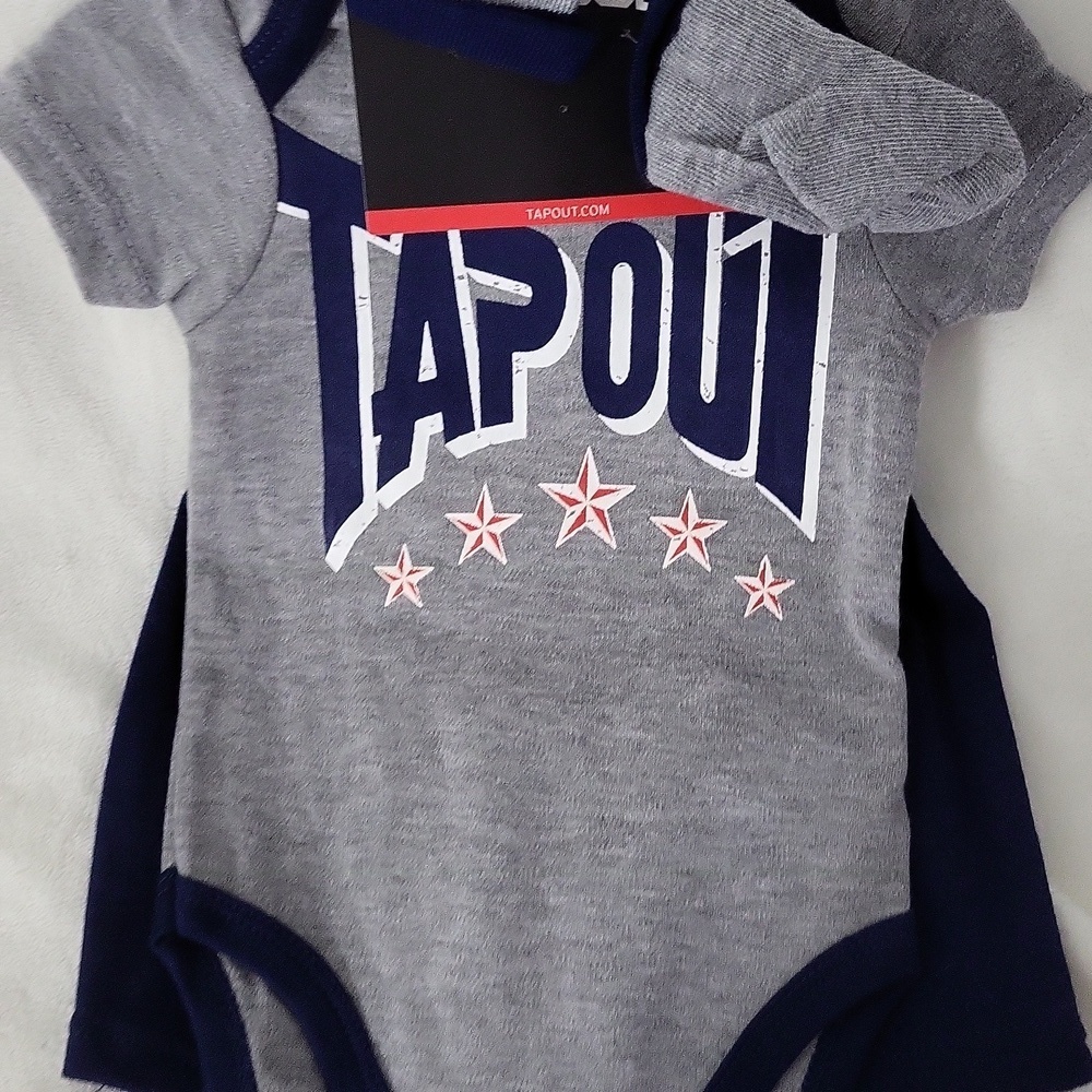 Tapout Gray and Navy Baby Outfit Set - Picture 2 of 4